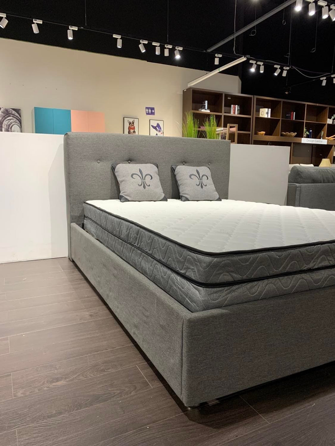 JANE Fabric Bed