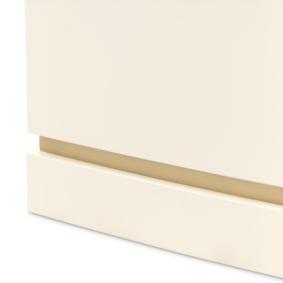 LA TERRAZZA Creamy Pearl Gold 5-Drawer Chest - Michael Amini