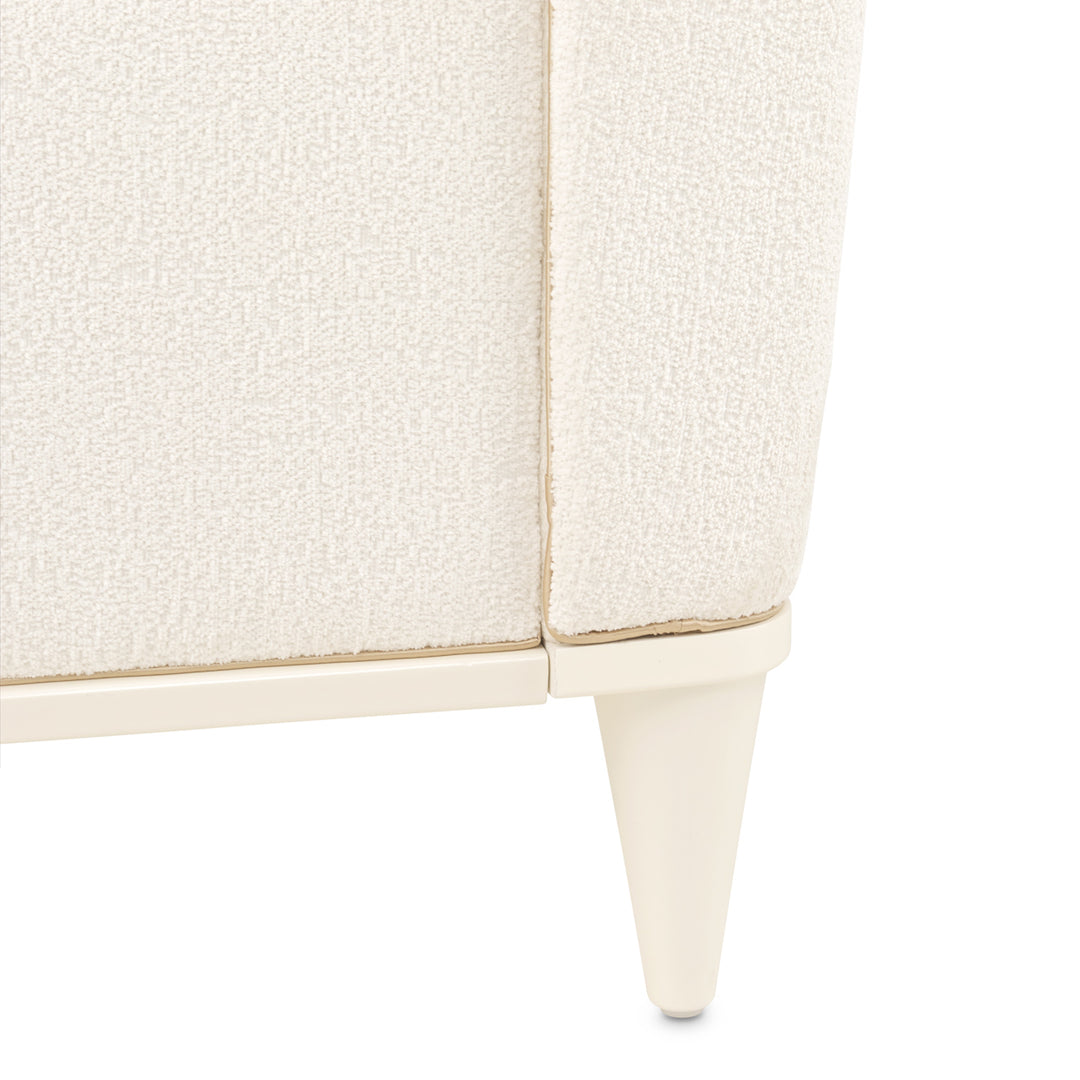 LA TERRAZZA Creamy Pearl Bed - Michael Amini