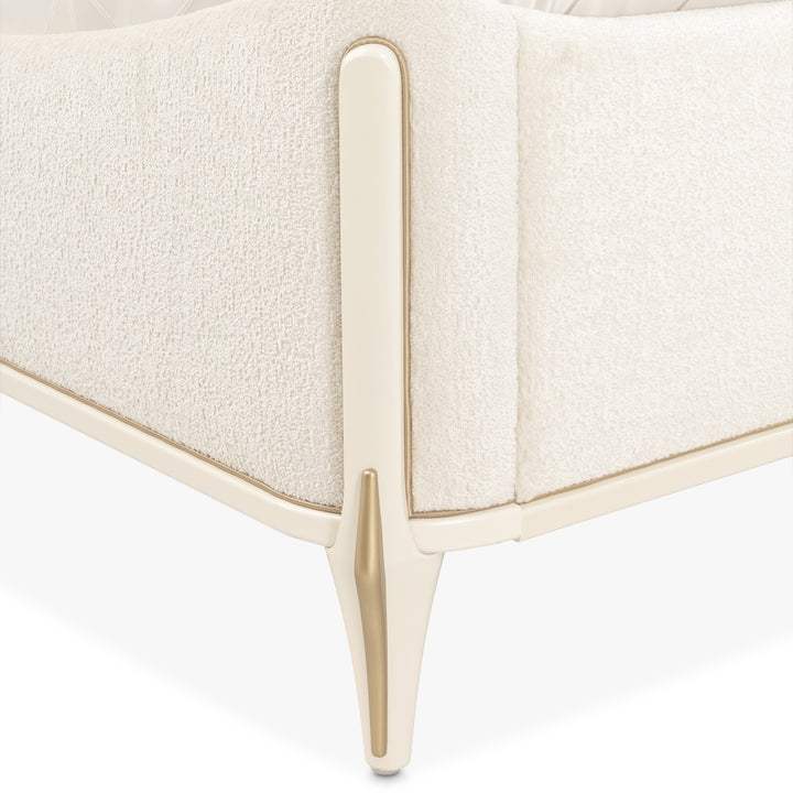 LA TERRAZZA Creamy Pearl Bed - Michael Amini