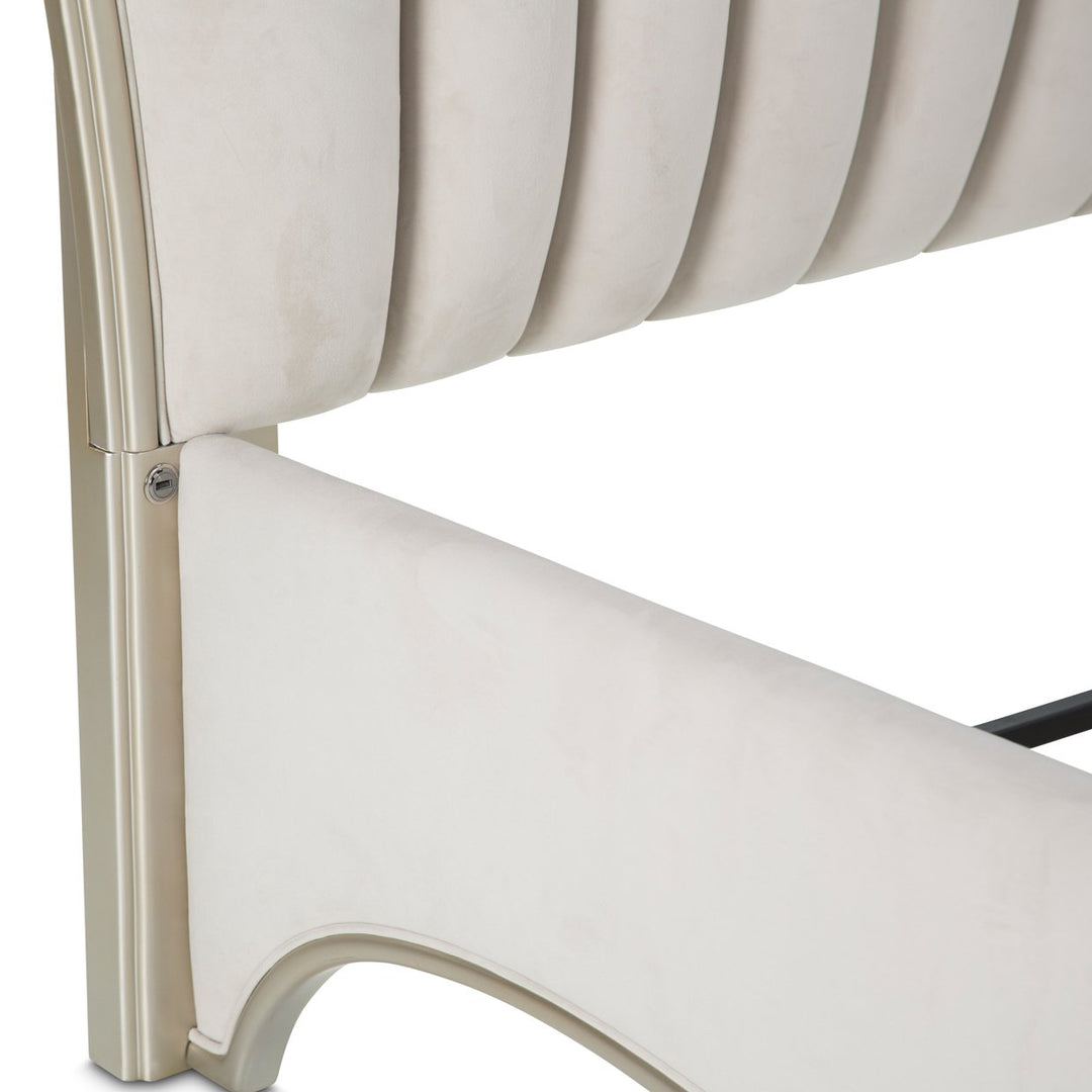 LONDON PLACE Bed - Michael Amini