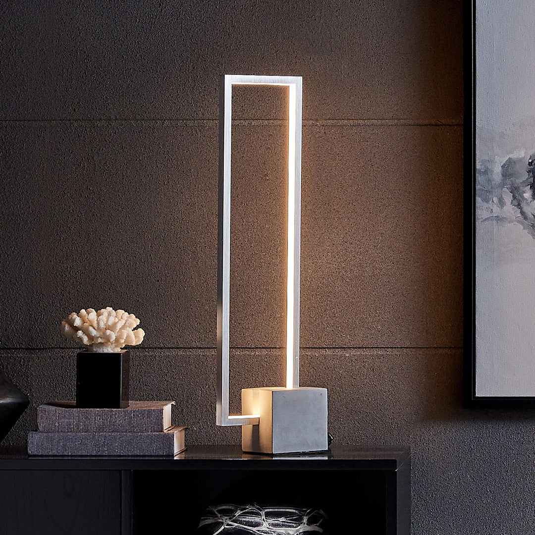 FANTICA Slim, Rectangle Table and Floor Lamp