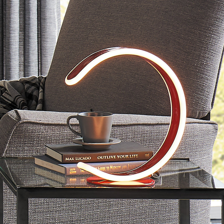 LUMA C-Shaped Curve Table Lamp