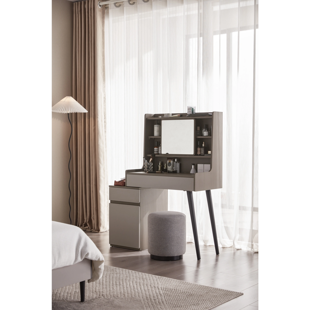 LUXE Modern Luxury Vanity Stool