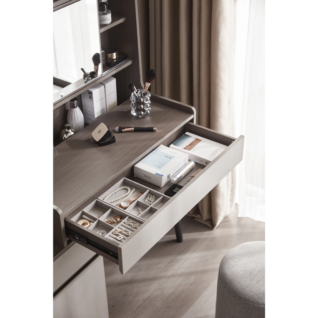 LUXE Modern Luxury Vanity Stool