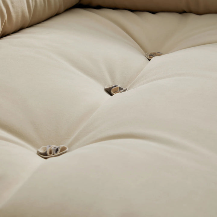 NAOMI Pet Friendly Velvet Sofa
