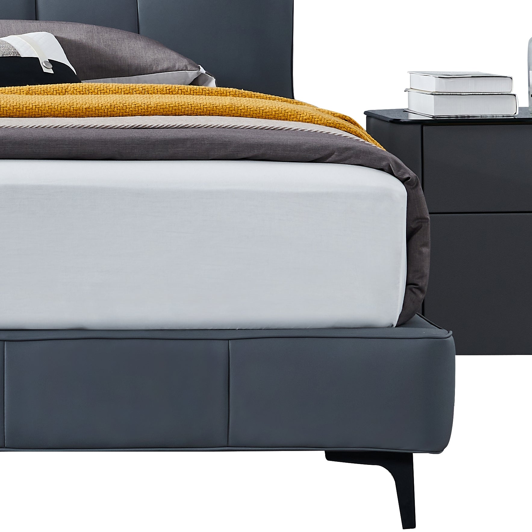 SERAPHINA Luxe Leather Upholstered Bed – Home Quarters