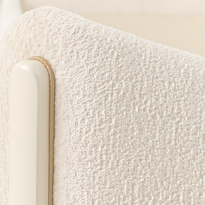 LA TERRAZZA Creamy Pearl Bed - Michael Amini
