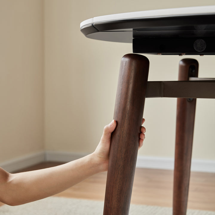 EVELYNE Space-Saving Round Extendable Table
