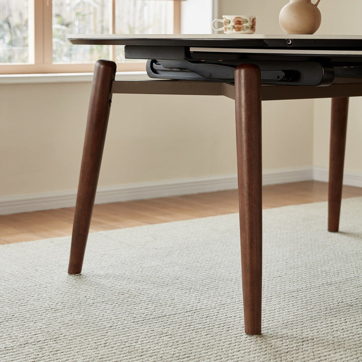 EVELYNE Space-Saving Round Extendable Table