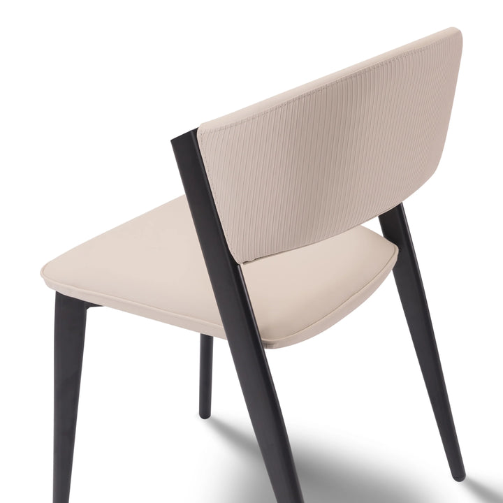 BENNETT Curved Dining Chair
