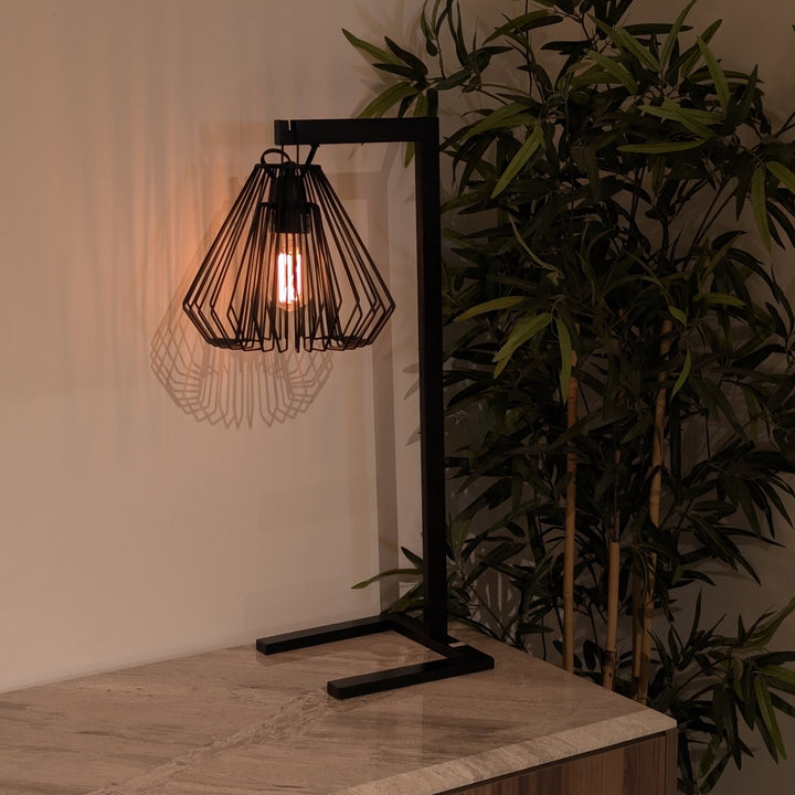 EARL Iron Desk Lamp