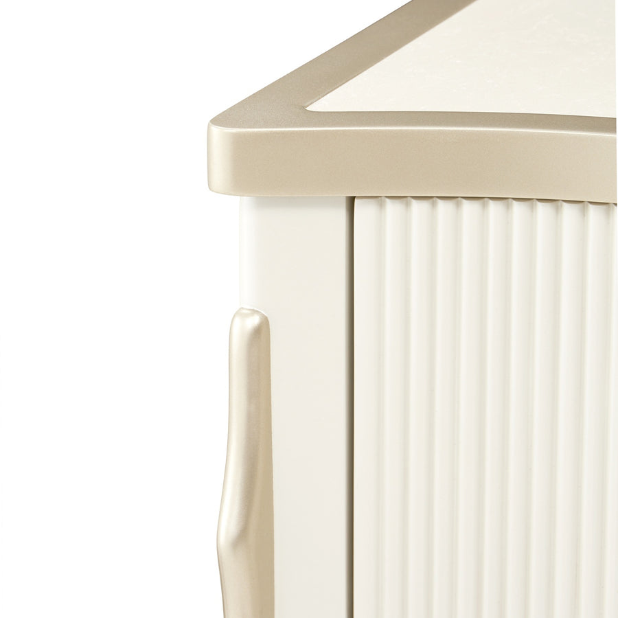 LA MARISIA Creamy Ribbed Accent Dresser