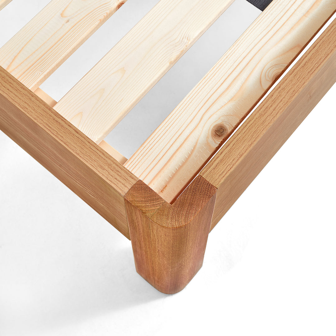 JULIOH Natural Oak Storage Bed